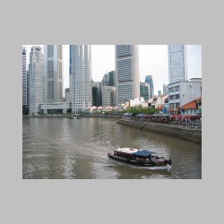 rzeka i wiezowce centrum.html